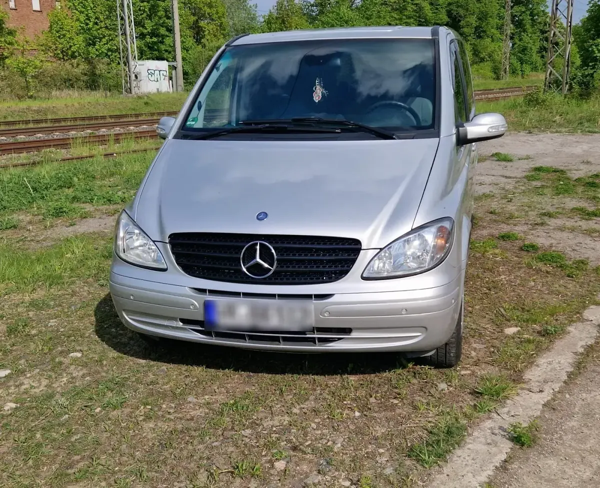 Gebraucht Mercedes Viano 116 PS (85 kW) 2008 Silber Van / Kleinbus
