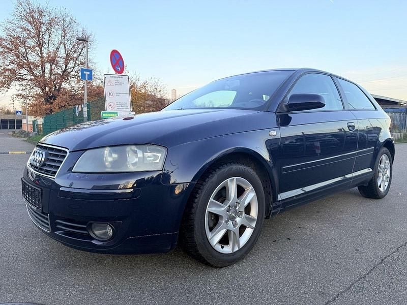 Gebraucht Audi A3 Ambition 102 PS (75 kW) 2004 Moroblau Limousine