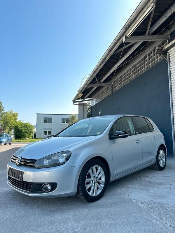 Silber Gebraucht 2011 VW Golf VI Style Limousine | 7.999 € (Fairer Preis) - Bild 1/4