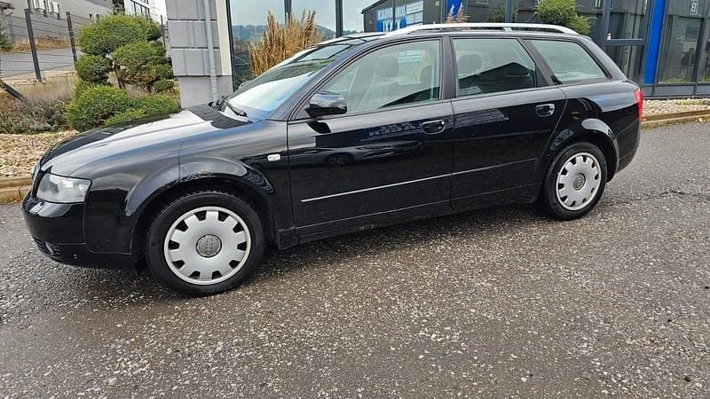 Second-hand Audi A4 170 CP (125 kW) 2004 Negru Break