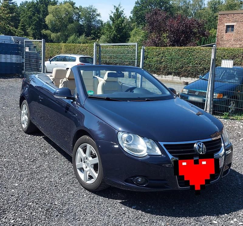 Gebraucht VW Eos 140 PS (102 kW) 2006 Blau Cabrio