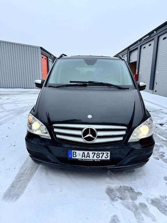 Gebraucht Mercedes Viano 224 PS (164 kW) 2013 Schwarz Van / Kleinbus