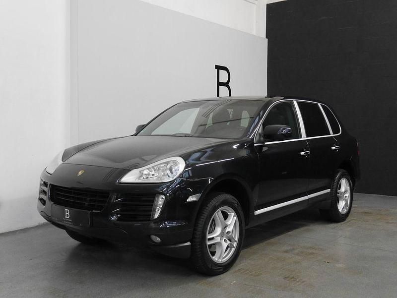 Schwarz Gebraucht 2009 Porsche Cayenne SUV | 11.990 € (Fairer Preis) - Bild 1/4