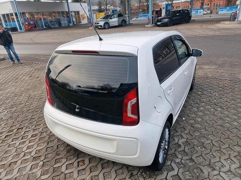 Gebraucht VW up! 75 PS (55 kW) 2013 Weiß Kleinwagen