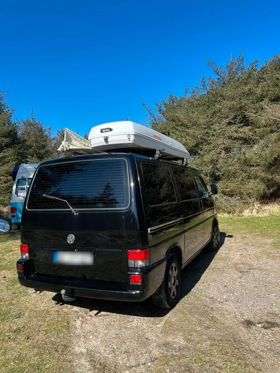 Gebraucht VW Multivan 102 PS (75 kW) 1996 Schwarz Van / Kleinbus