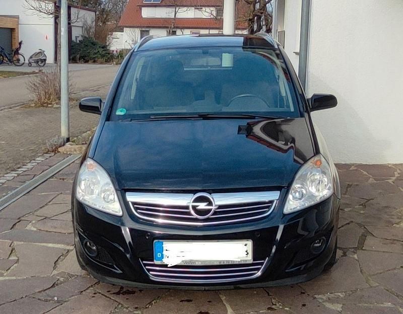Gebraucht Opel Zafira Edition 140 PS (102 kW) 2009 Schwarz Van / Kleinbus