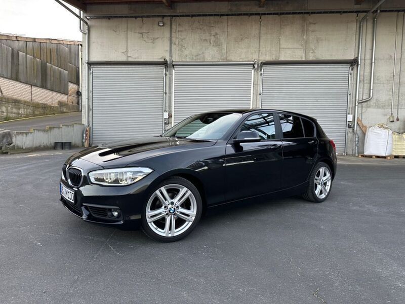 Schwarz Gebraucht 2019 BMW 118 Kleinwagen | 15.600 € (Guter Preis) - Bild 1/4