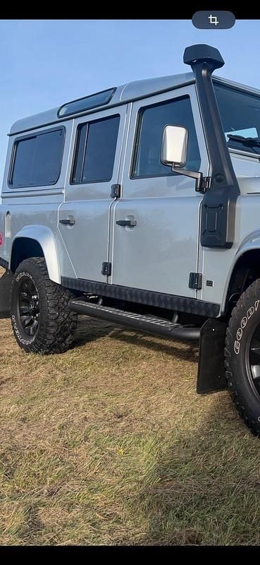 Gebraucht Land Rover Defender 122 PS (89 kW) 2012 Silber SUV