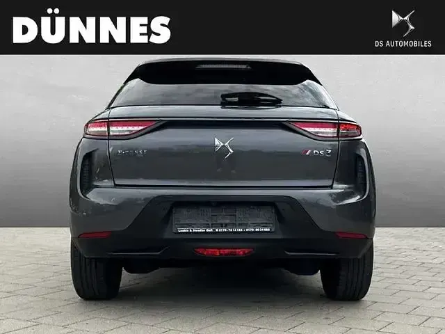 Gebraucht DS Automobiles DS3 Crossback E-Tense Performance 100 kW (136 PS) 2022 Grau (platinumgrau) SUV
