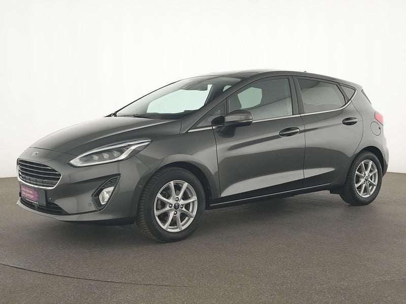 Grau Gebraucht 2021 Ford Fiesta Titanium X Kleinwagen | 13.545 € (Fairer Preis) - Bild 1/4