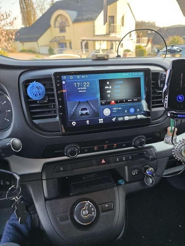 Second-hand Citroën Jumpy 177 CP (130 kW) 2020 Alb Monovolum