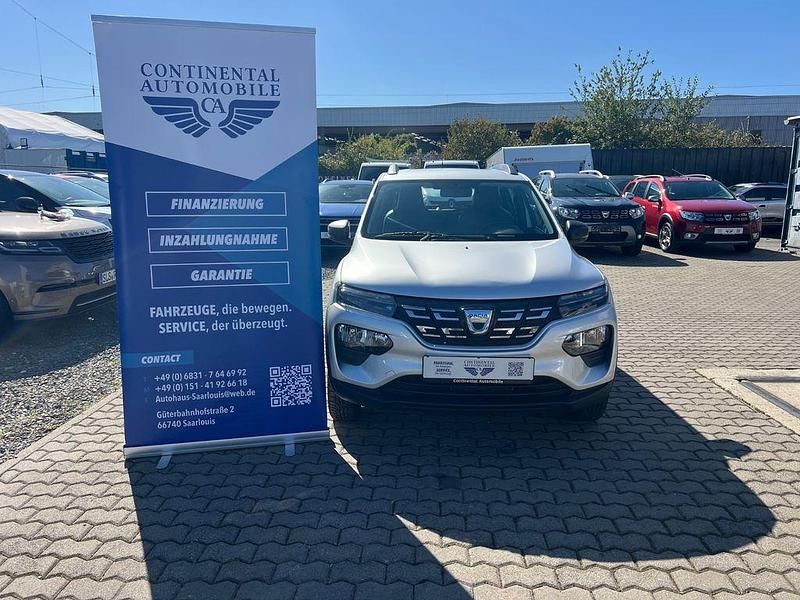 Silber Gebraucht 2021 Dacia Spring Comfort Kleinwagen | 10.477 € - Bild 1/4