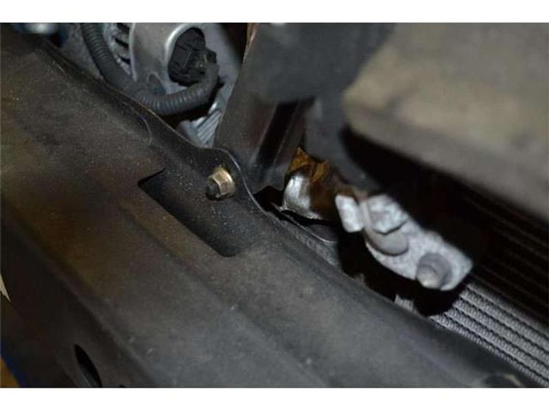 Gebraucht Mitsubishi Space Runner 122 PS (89 kW) 1996 Rot Van / Kleinbus