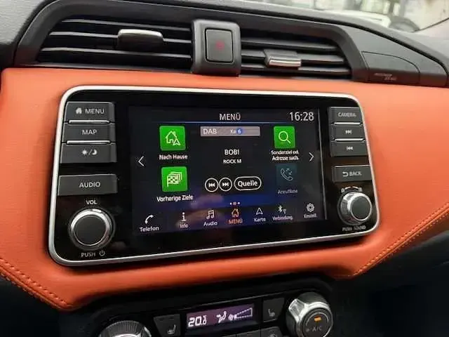 Gebraucht Nissan Micra Tekna 101 PS (74 kW) 2019 Kleinwagen
