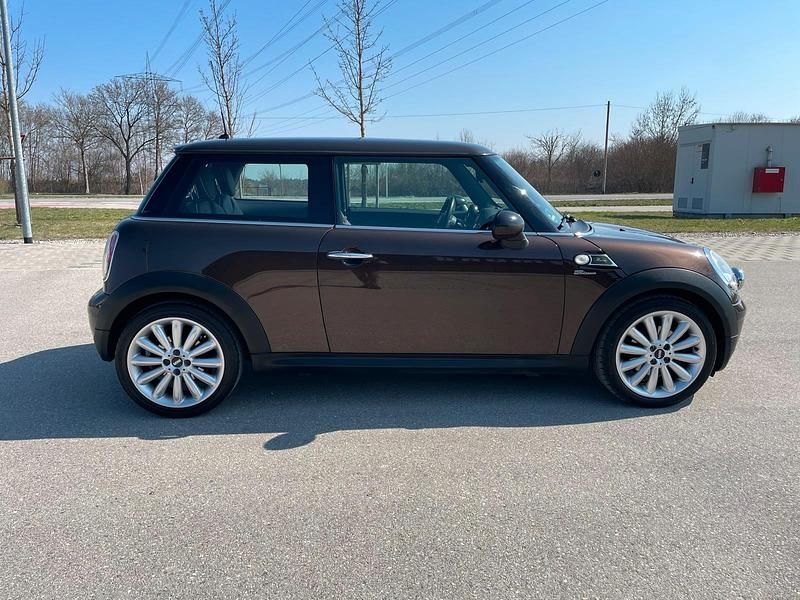 Second-hand Mini Cooper Coupé 122 CP (89 kW) 2010 Maro Coupe