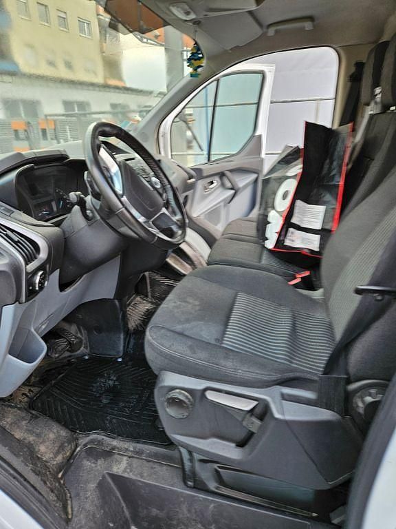 Gebraucht Ford Transit Custom 131 PS (96 kW) 2018 Weiß Van / Kleinbus
