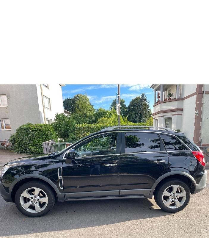 Schwarz Gebraucht 2008 Opel Antara SUV | 6.400 € (Teuer) - Bild 1/4