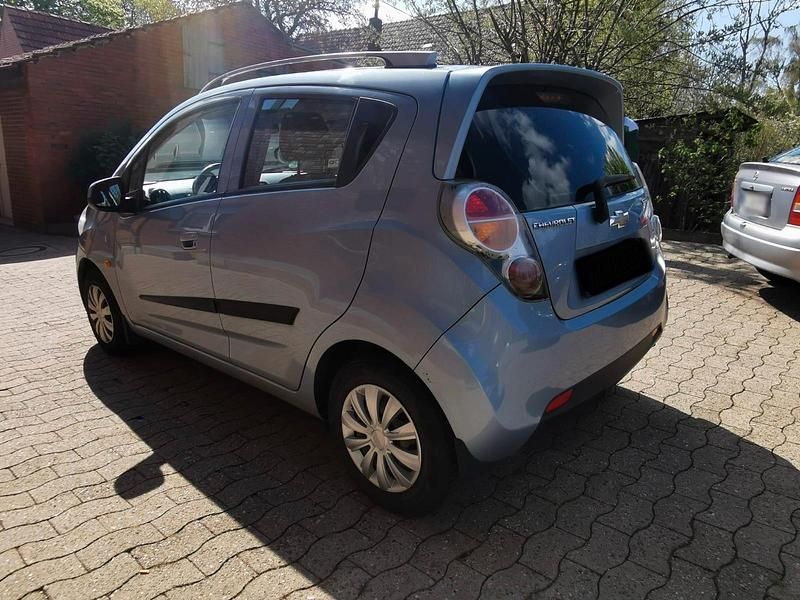 Second-hand Chevrolet Spark 2011 Hatchback