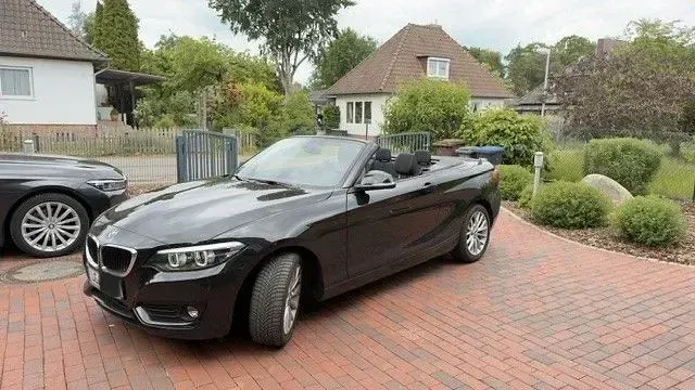 Gebraucht BMW 218 Advantage 150 PS (110 kW) 2019 Schwarz Cabrio