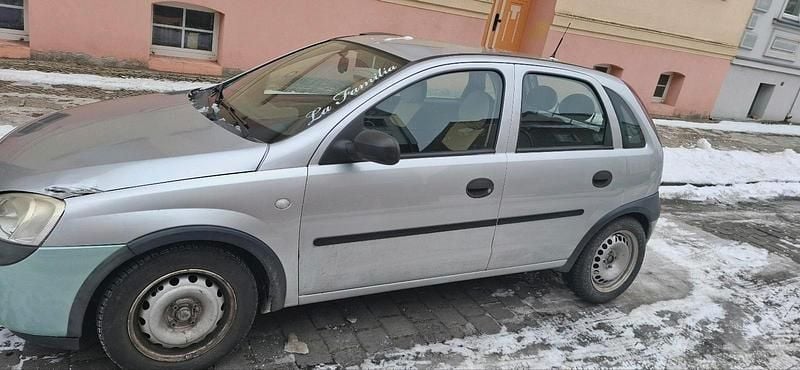 Silber Gebraucht 2001 Opel Corsa Kleinwagen | 800 € (Guter Preis) - Bild 1/4
