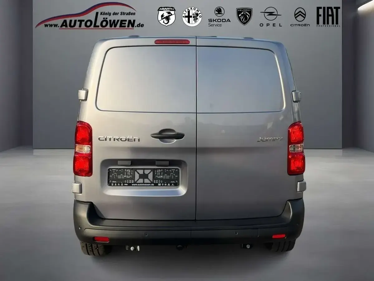 Neu Citroën Jumpy 177 PS (130 kW) 2025 Stahlgrau Van / Kleinbus