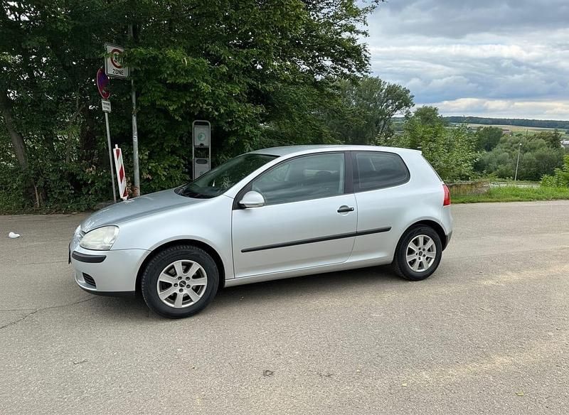 Gebraucht VW Golf V Trendline 75 PS (55 kW) 2004 Grau Kleinwagen