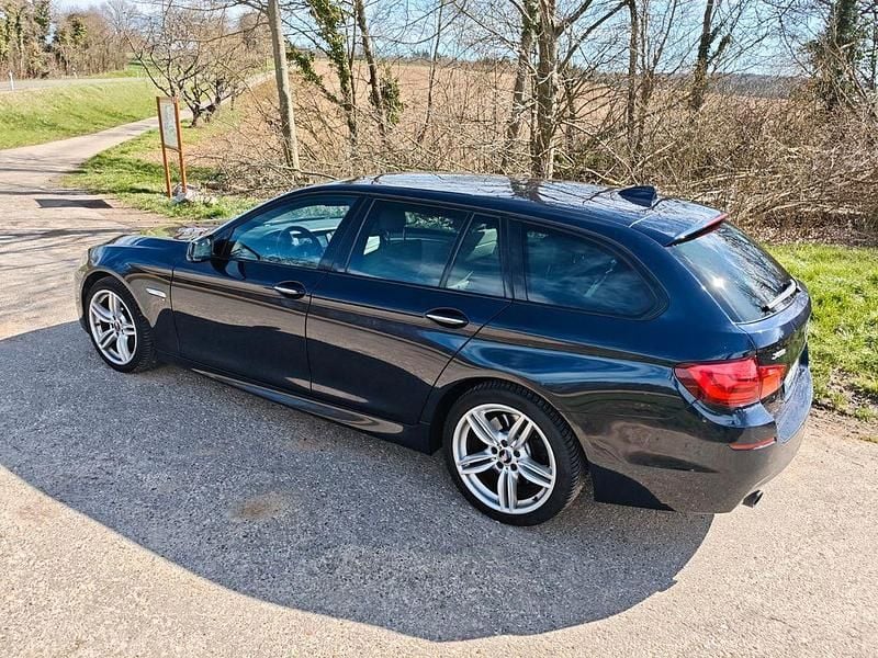 Gebraucht BMW 535 Performance 313 PS (230 kW) 2012 Blau Kombi