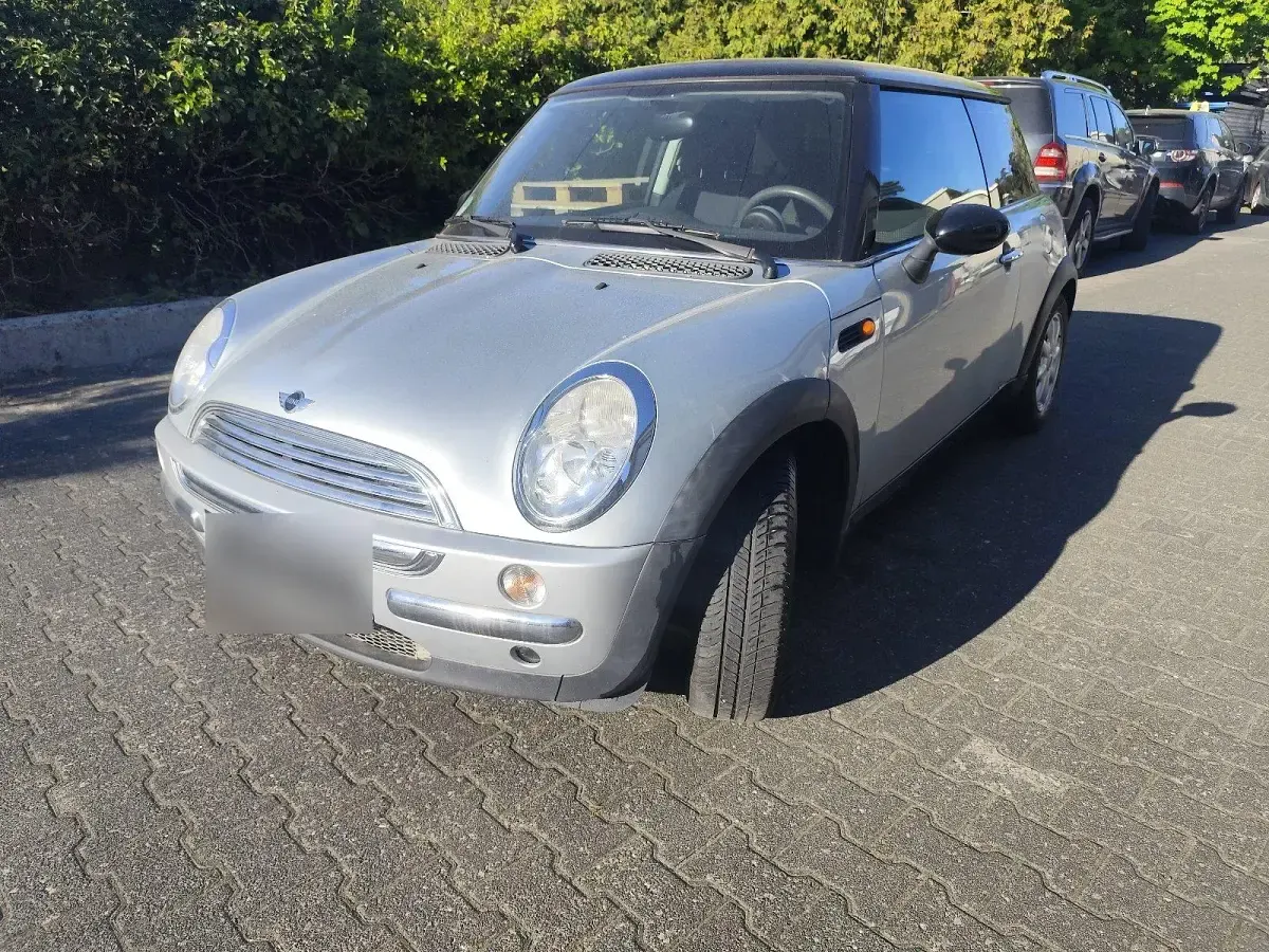 Usata Mini Cooper 116 CV (85 kW) 2003 Argento Utilitaria