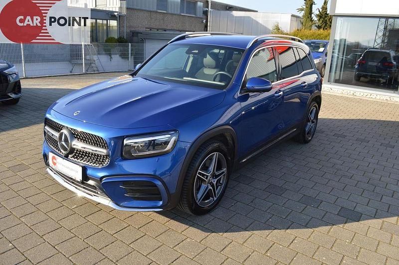 Gebraucht Mercedes GLB220 AMG 190 PS (139 kW) 2024 Spektralblau  metalliclack SUV