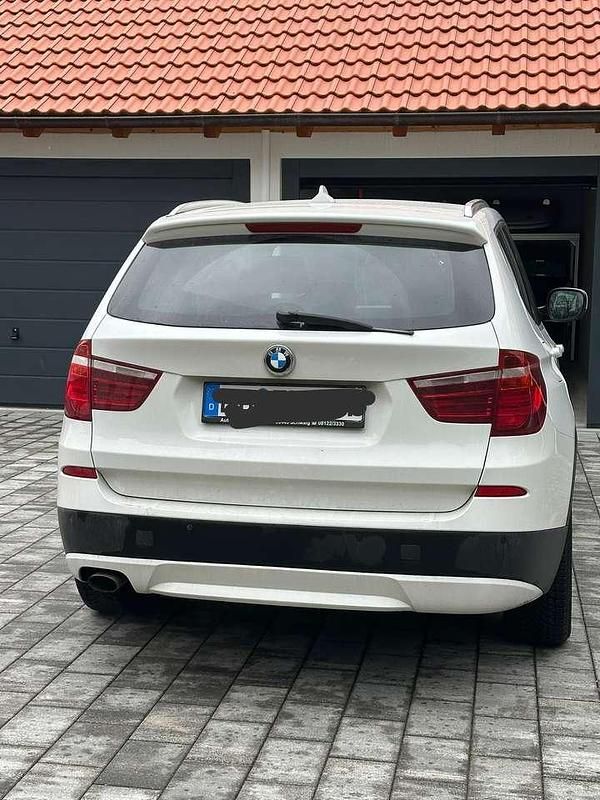 Gebraucht BMW X3 184 PS (135 kW) 2013 Weiß SUV