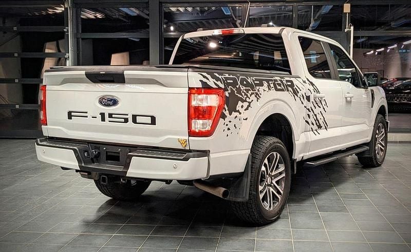 Używany Ford V8 Raptor 405 KM (297 kW) 2023 Szary SUV
