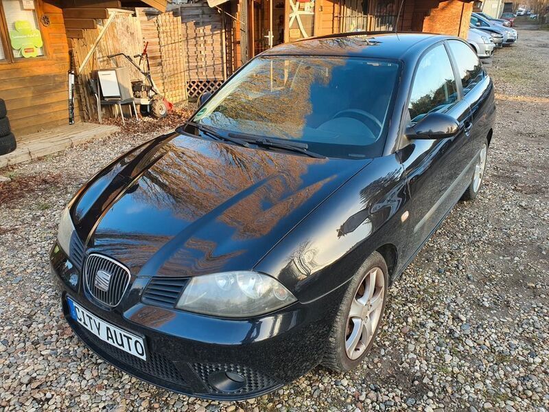 Schwarz Gebraucht 2008 Seat Ibiza Sport Kleinwagen | 2.470 € (Guter Preis) - Bild 1/4