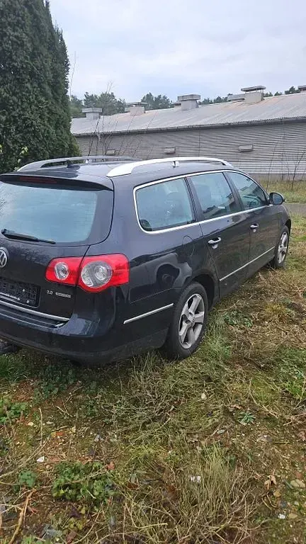 Gebraucht VW Passat 170 PS (125 kW) 2010 Schwarz Limousine