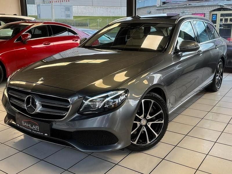 Grau Gebraucht 2016 Mercedes E220 Kombi | 20.999 € (Etwas zu teuer) - Bild 1/4