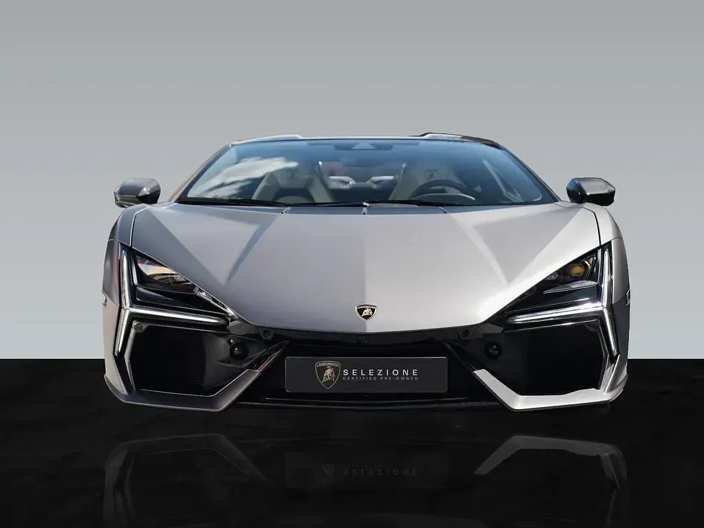 Gebraucht Lamborghini Revuelto 1016 PS (747 kW) 2025 Grau Coupé