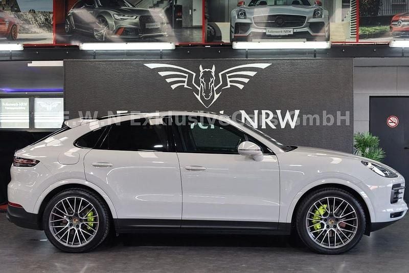 Gebraucht Porsche Cayenne 462 PS (339 kW) 2022 Grau SUV