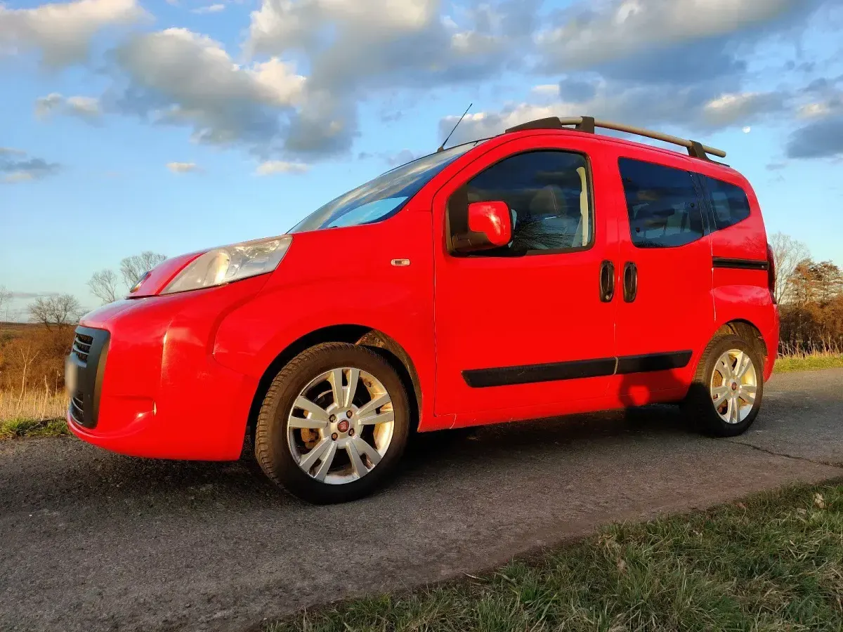 Gebraucht Fiat Qubo My Qubo 77 PS (56 kW) 2012 Rot Van / Kleinbus