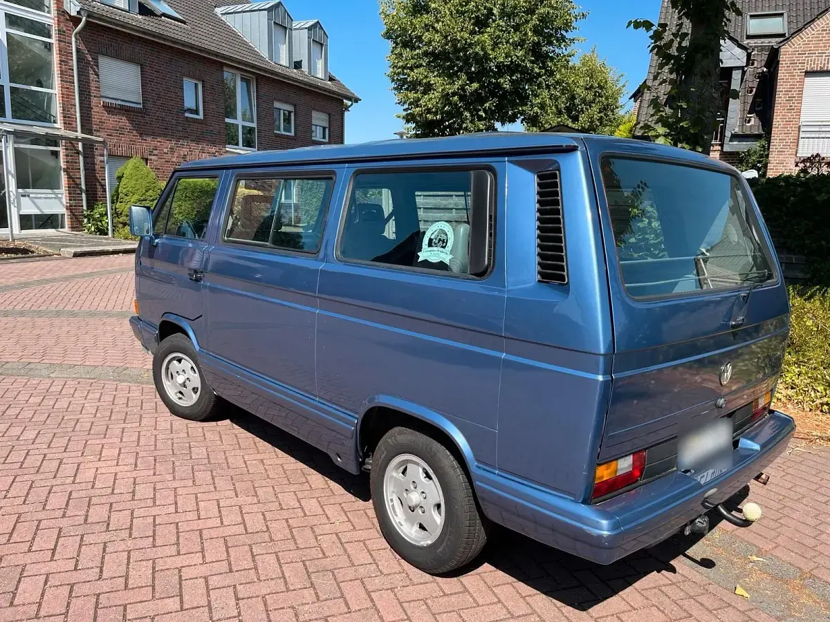 Gebraucht VW T3 Edition 92 PS (67 kW) 1990 Blau Van