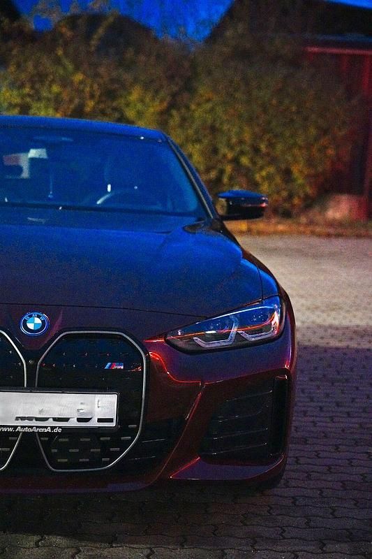 Gebraucht BMW i4 Performance 400 kW (544 PS) 2022 Rot Limousine