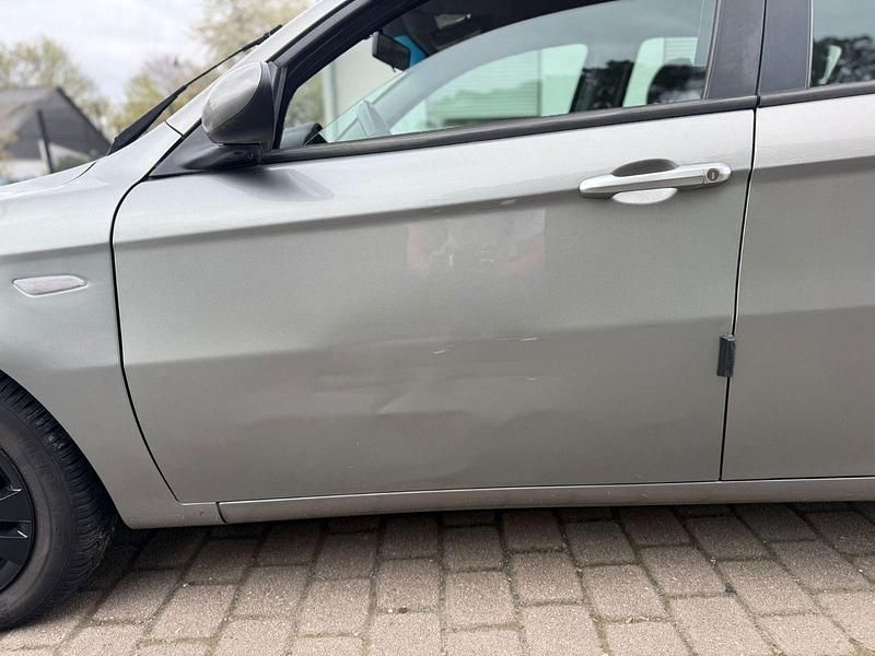 Gebraucht Alfa Romeo 147 105 PS (77 kW) 2008 Grau Kleinwagen