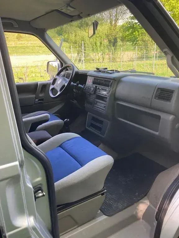 Używany VW T4 151 KM (111 kW) 2000 Srebrny Van