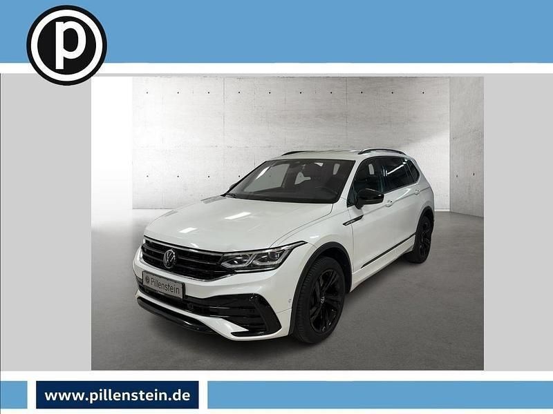 Oryxwhite perlmutteffekt Gebraucht 2022 VW Tiguan Allspace R-line SUV | 34.907 € (Fairer Preis) - Bild 1/4