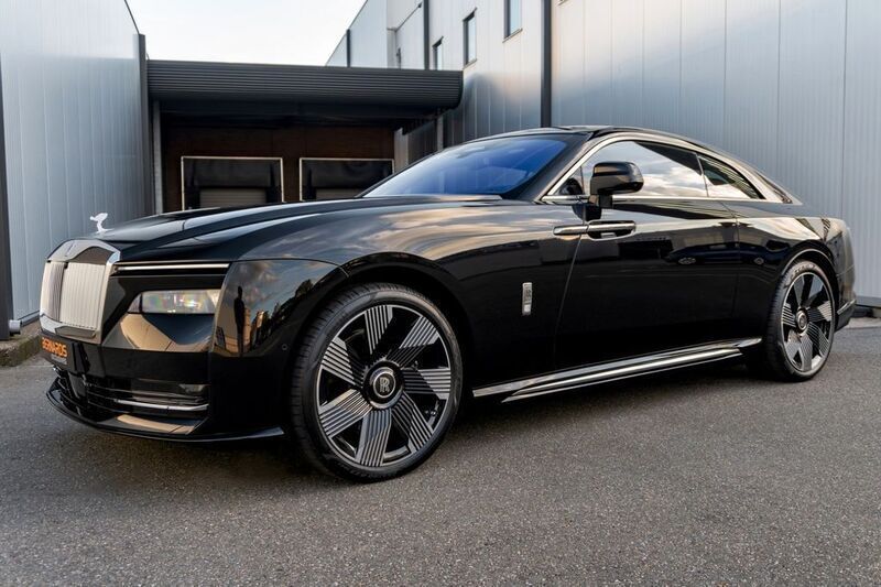Schwarz Neu 2024 Rolls Royce Spectre Limousine | 452.141 € - Bild 1/4