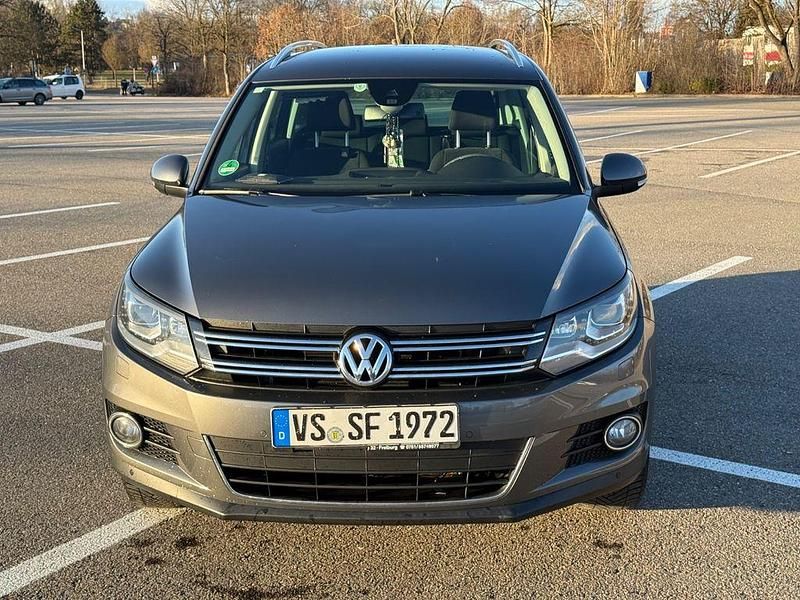 Gebraucht VW Tiguan Life 179 PS (131 kW) 2012 SUV