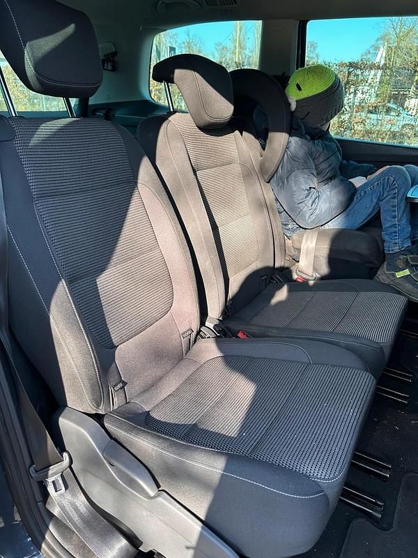 Gebraucht VW Sharan 140 PS (102 kW) 2011 Grau Van / Kleinbus