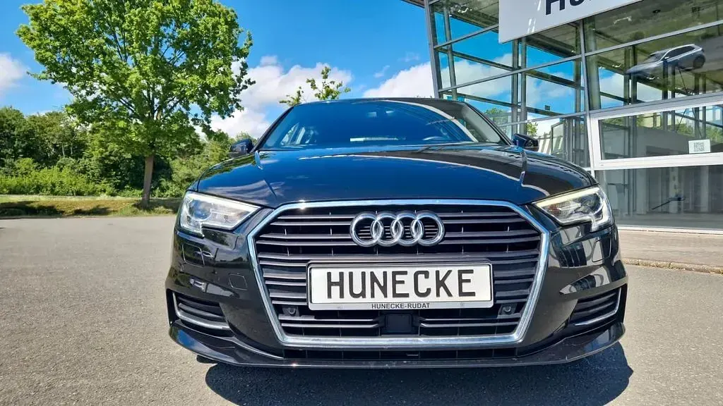 Używany Audi A3 Design 150 KM (110 kW) 2020 Czarny Sedan/Limuzyna
