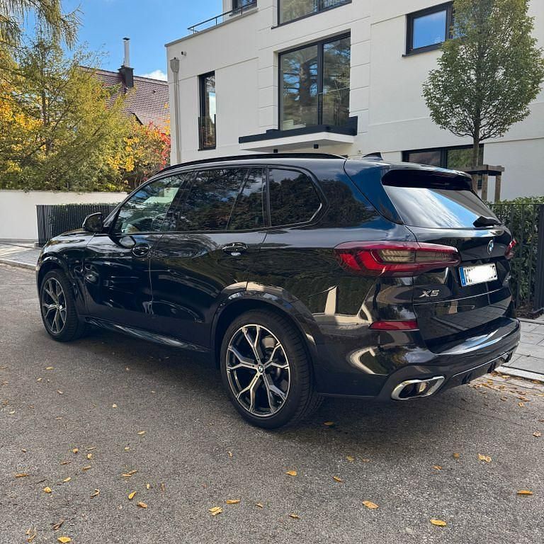 Schwarz Gebraucht 2021 BMW X5 M Sport SUV | 55.900 € (Superpreis) - Bild 1/4