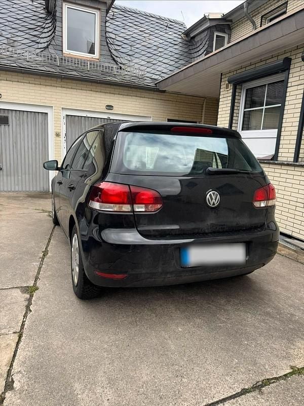Gebraucht VW Golf VII 86 PS (63 kW) 2012 Schwarz Limousine