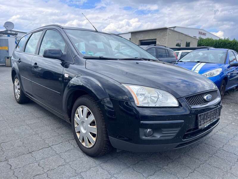 Schwarz Gebraucht 2007 Ford Focus Style Kombi | 1.800 € (Fairer Preis) - Bild 1/4