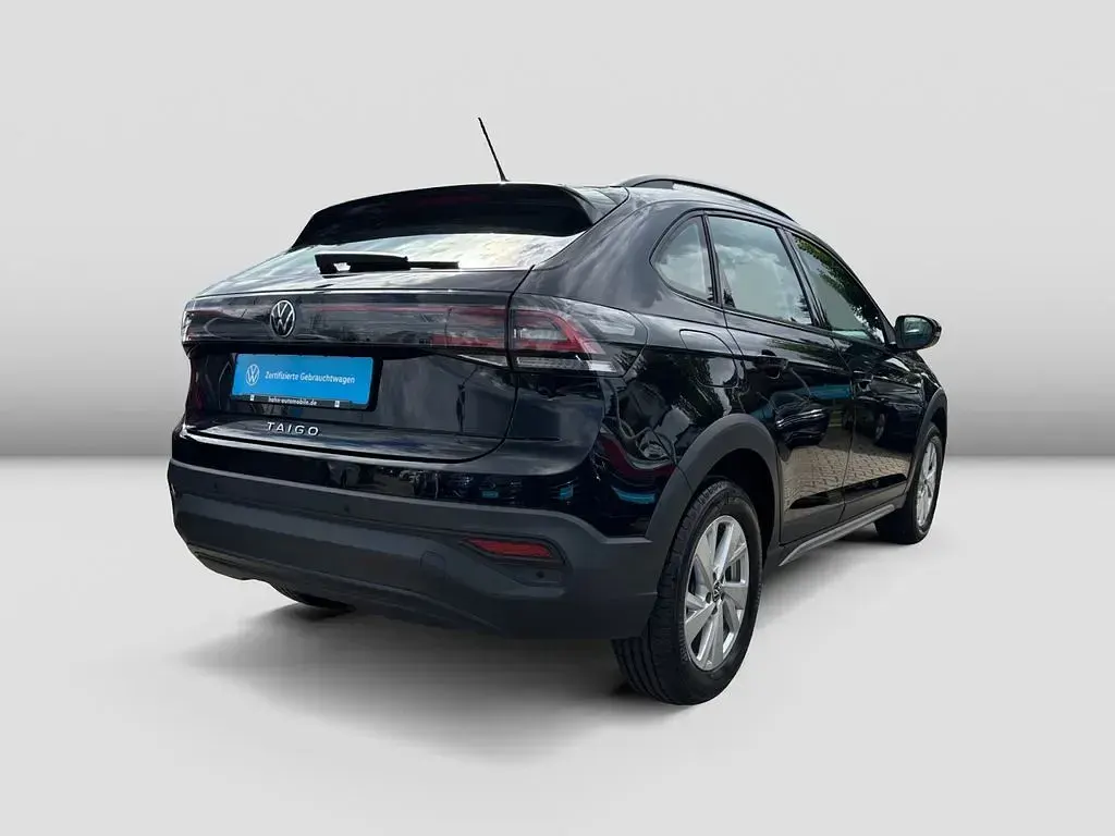 Gebraucht VW Taigo Life 150 PS (110 kW) 2024 Deep black perleffekt SUV